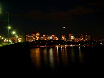 Skyline (090404) 20