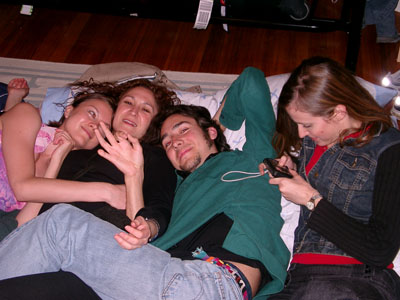 Roof Hopping Party (200504) S 01