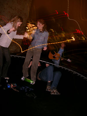 Roof Hopping Party (200504) S 63