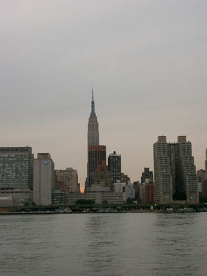NY Around Manhattan (040604) 26