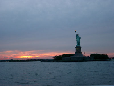 NY Around Manhattan (040604) 37
