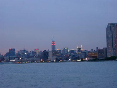 NY Around Manhattan (040604) 45
