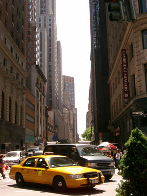 NY Empire State Bldg (040604) 02