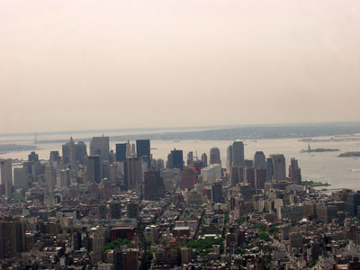NY Empire State Bldg (040604) 12