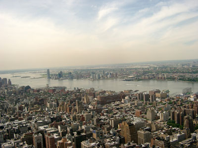 NY Empire State Bldg (040604) 13