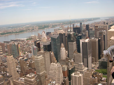 NY Empire State Bldg (040604) 16