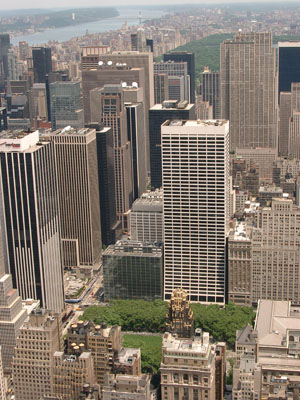NY Empire State Bldg (040604) 23