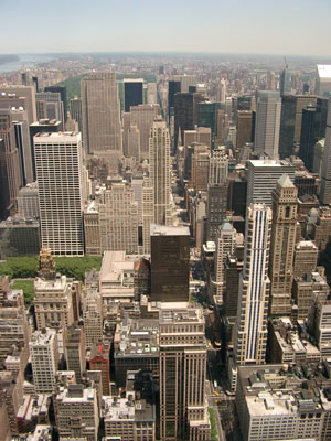 NY Empire State Bldg (040604) 26