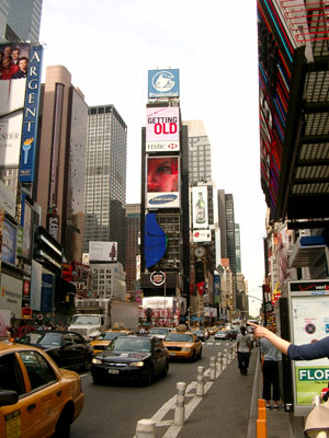 NY Time Square (040604) 08