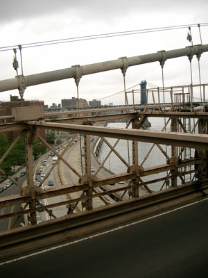NY Brooklyn Bridge (060604) 14