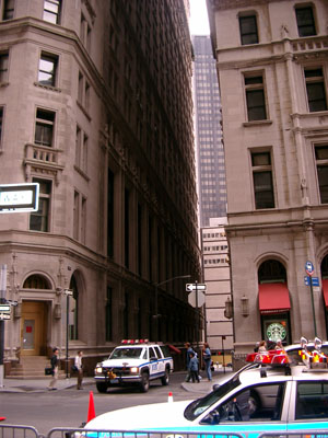 NY Wall St + Finacial District (060604) 10