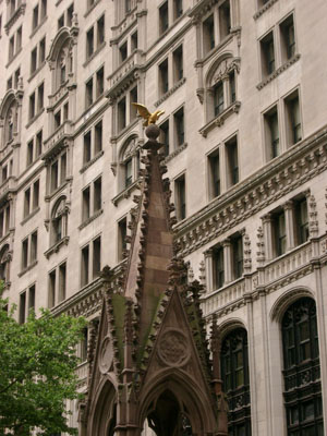 NY Wall St + Finacial District (060604) 13