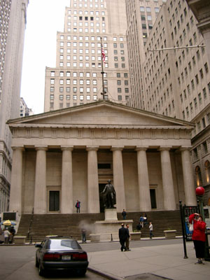 NY Wall St + Finacial District (060604) 19