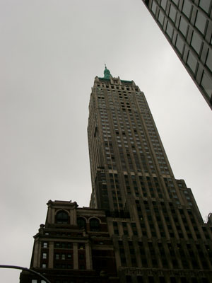 NY Wall St + Finacial District (060604) 25