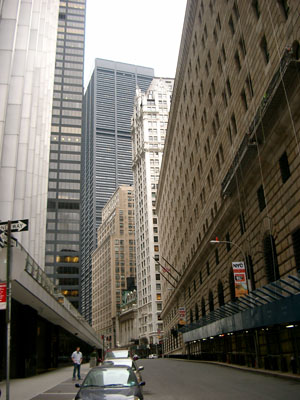 NY Wall St + Finacial District (060604) 27